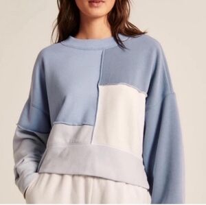 Abercrombie & Fitch Patchwork Crew Neck Sweater Blue Sz XS